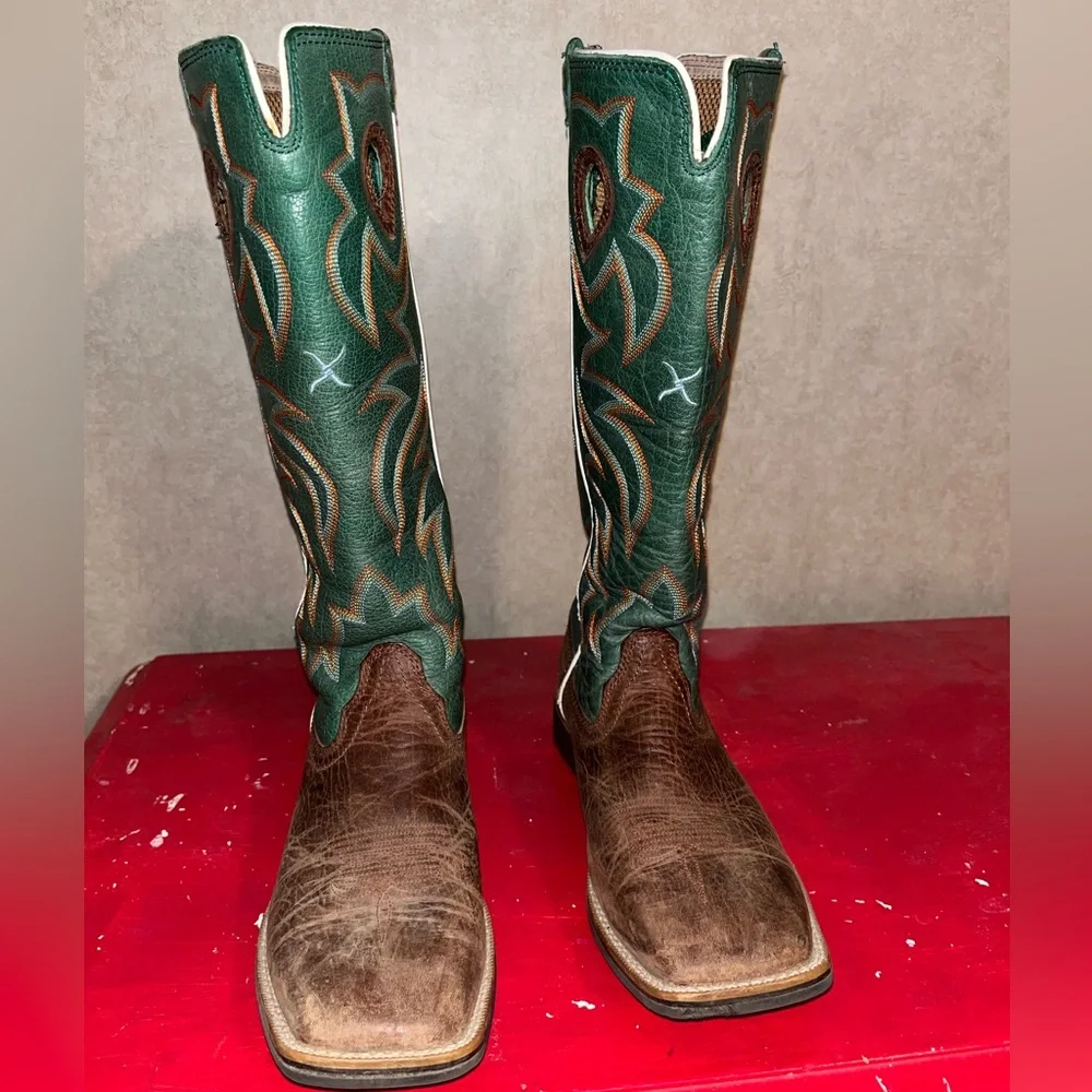 Twisted X Green and Brown Western Boots - Picture 1 of 3